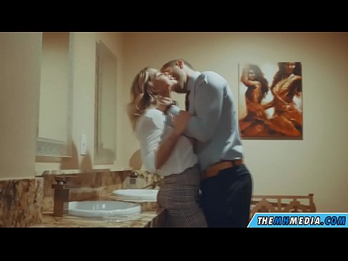 ❤️ Quan una rossa tetona et sedueix en un lavabo públic ❤ Putes a nosaltres ca.serviporno.ru ❤